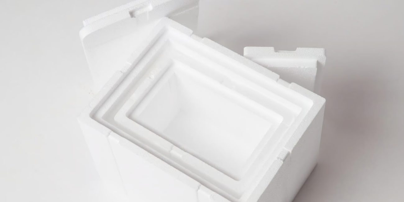 Caisses isothermes Freshbox en PSE recyclable - 8 et 3 litres en blanc